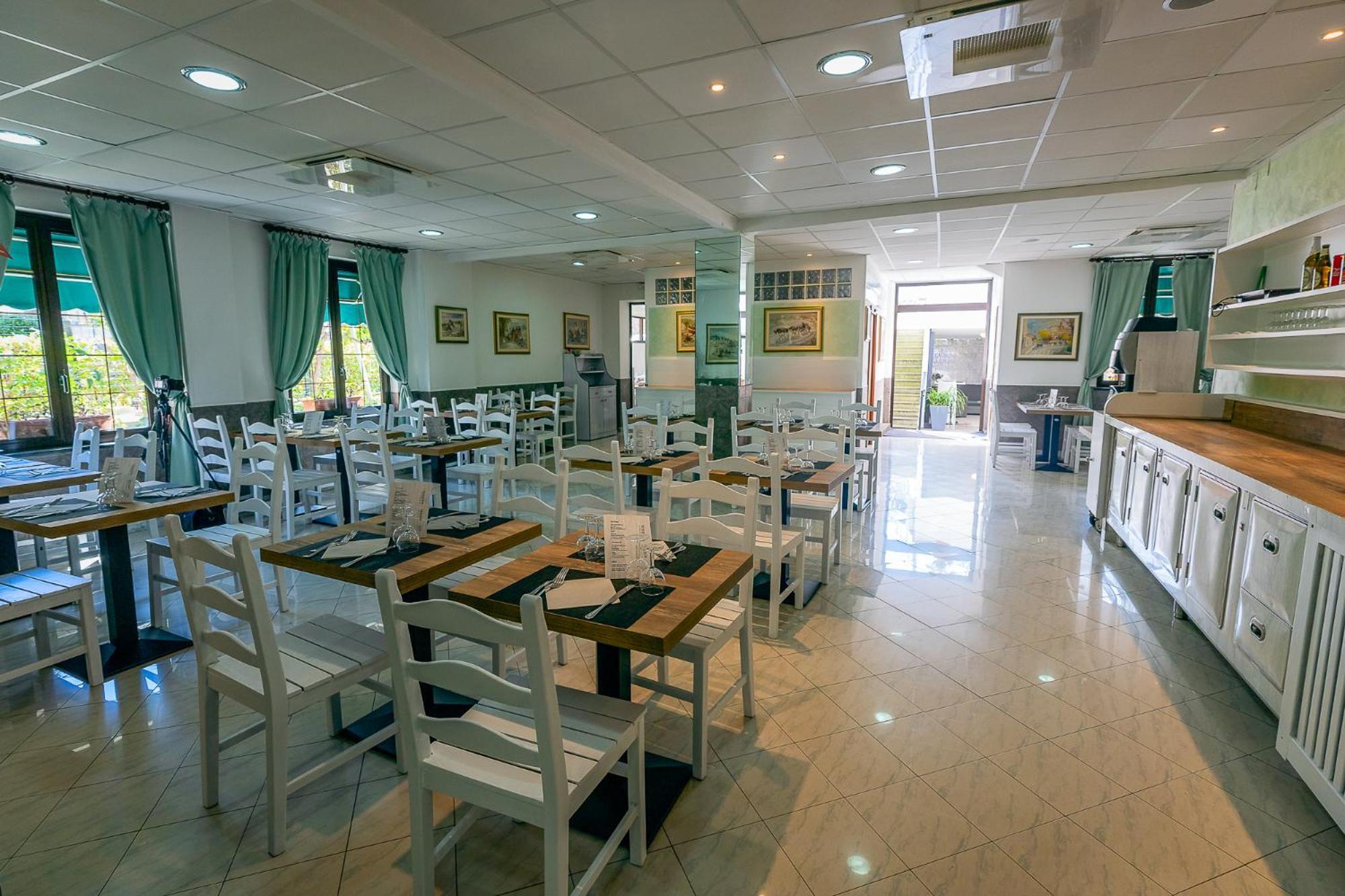 Marina B&B Adults Only Сестри-Леванте Экстерьер фото