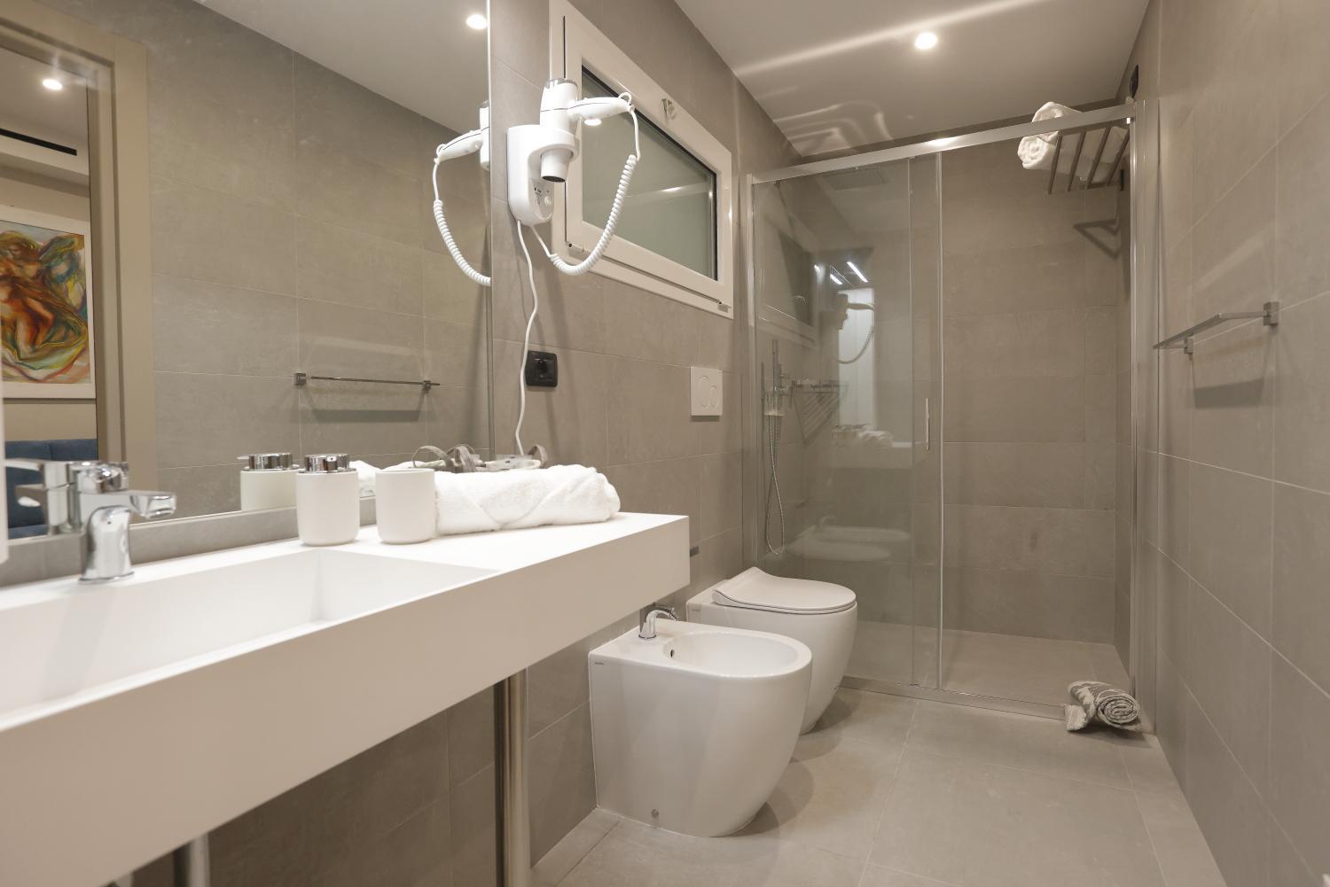 Marina B&B Adults Only Сестри-Леванте Номер фото